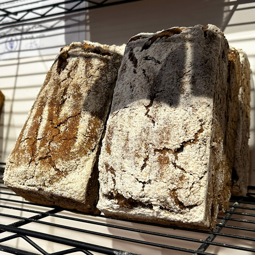 Pan de Centeno 100% Integral y sus Versiones - Panaderia La Mimosa Brad en Mutilva